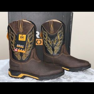 ariat workhog firebird